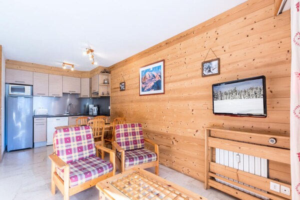 Licht appartement met zuidbalkon, 200m van de pistes in La Clusaz - thumbnail 6