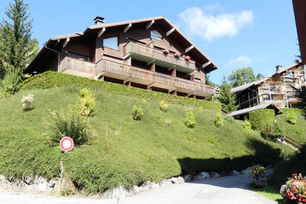 Knus appartement op de bergflank met vrij uitzicht op de pistes - thumbnail 1