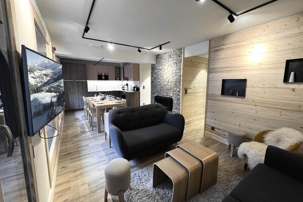 Gerenoveerd appartement 81m² vlakbij de piste in La Clusaz voor 10 personen - thumbnail 1