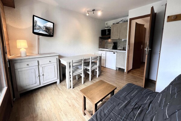 Knus appartement in La Clusaz, vlakbij de pistes en het dorpshart - thumbnail 5