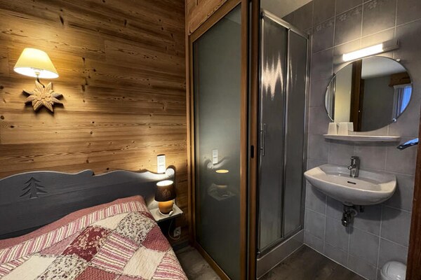 Ski-in ski-out appartement La Clusaz met bergzicht voor 6 personen - thumbnail 3