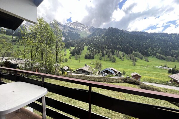 Knus appartement voor 5 personen op 200m van de piste in La Clusaz - thumbnail 4