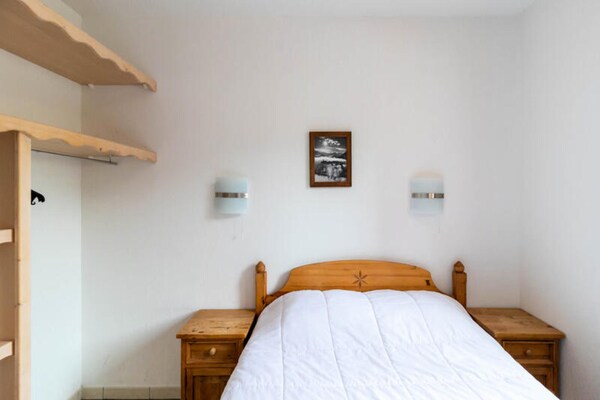 Appartement 4p aan de piste in Les Orres 1800 met zwembad en balkon - thumbnail 3