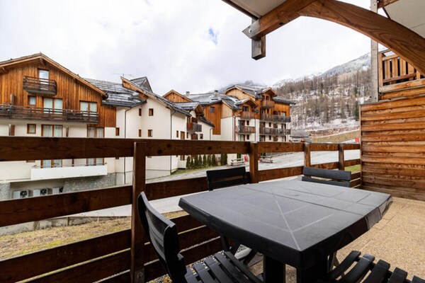 Gezellig appartement in Résidence Le Balcon Des Airelles, Les Orres 1800 - thumbnail 1