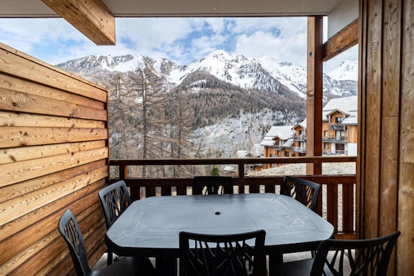 Knus appartement op 1800m met zwembad, vlakbij de pistes in Les Orres - thumbnail 1
