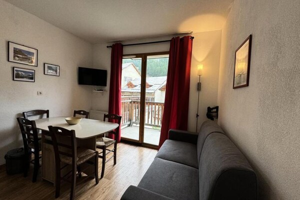 Sfeervol appartement in Les Orres 1800, 200m van pistes met zwembad - thumbnail 5