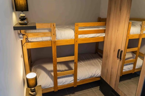 Rustiek appartement voor 6 personen aan de voet van de pistes in Les Orres - thumbnail 3
