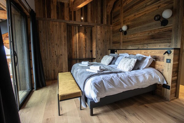 Chalet in Les Gets: 15 pers, 440m², zwembad, sauna & jacuzzi - thumbnail 3