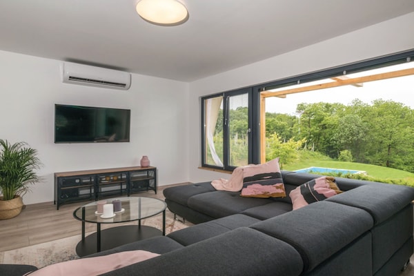 Vrijstaande villa met privézwembad voor 6 personen nabij Zagreb - thumbnail 2