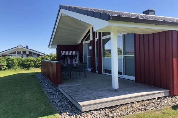 Knus Scandinavisch vakantiehuis met sauna, 200 meter van de Noordzee - thumbnail 1