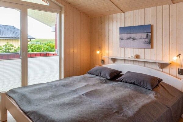 Knus Scandinavisch vakantiehuis met sauna, 200 meter van de Noordzee - thumbnail 4