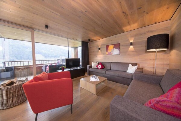 Luxe appartement in Bramberg am Wildkogel voor 14 personen - thumbnail 2