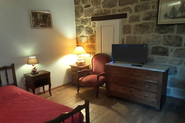 Steinhaus in Chambonas / Les Cèdres - thumbnail 4