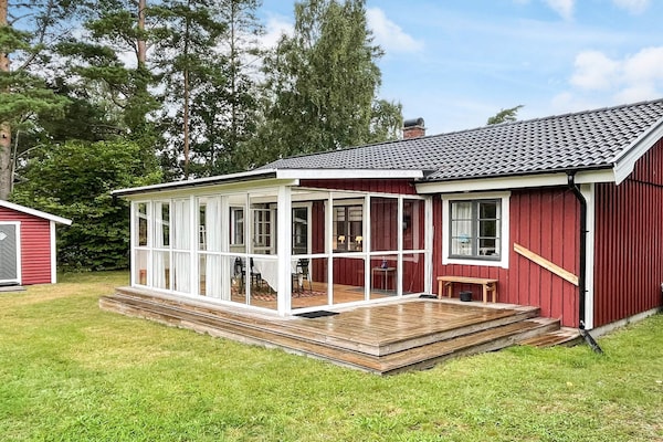 Licht vakantiehuis met wintertuin in Färjestaden op Öland - thumbnail 4
