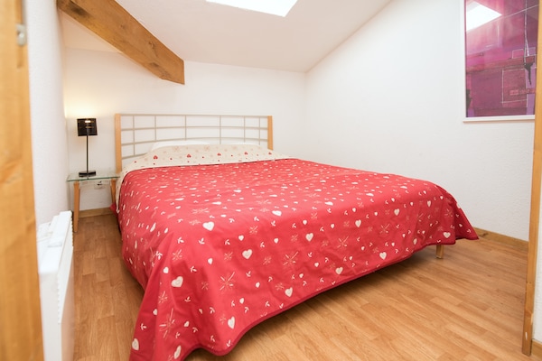 Rustiek appartement voor 6 met wellness & zwembad aan de voet van de 3 Vallées - thumbnail 3