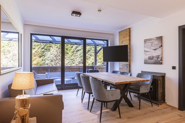 Saalbach Suite 6: Ruim appartement aan de golfbaan met sauna - thumbnail 1