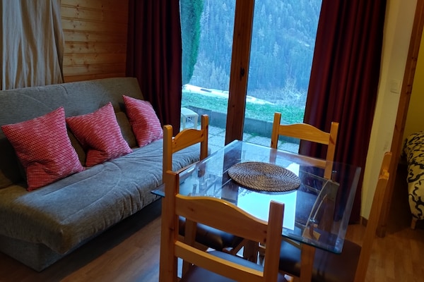 6-persoons appartement in Orelle met wellness en binnenzwembad - thumbnail 3