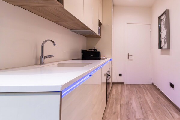 Ruime loft voor 6 personen in het hart van Saint-Germain-des-Prés - thumbnail 3