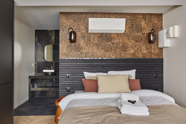 Sfeervolle studio in levendig 15e arrondissement, vlakbij Montparnasse - thumbnail 3