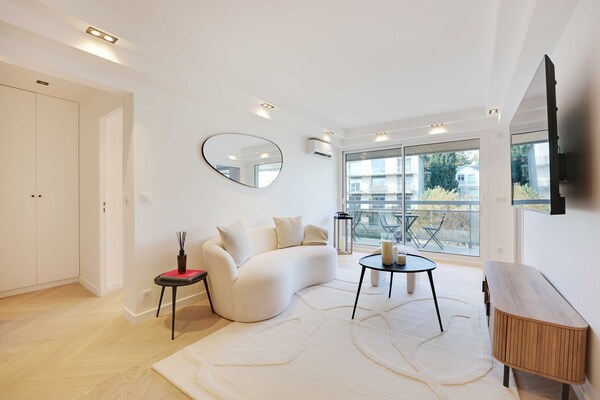 Modern appartement met 2 slaapkamers vlakbij Parijs in Suresnes - thumbnail 5