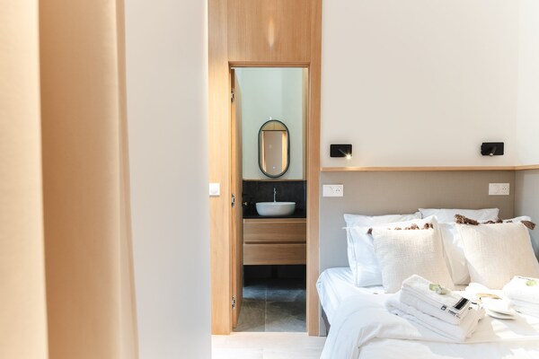 Sfeervol appartement met 17 m² terras bij Place de la Bastille - thumbnail 5