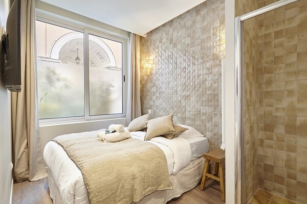 Prachtig gerenoveerd appartement in de bruisende Marais, vlakbij het stadhuis - thumbnail 3
