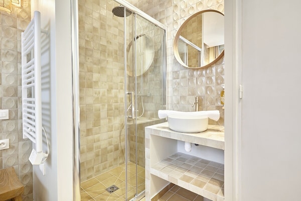 Prachtig gerenoveerd appartement in de bruisende Marais, vlakbij het stadhuis - thumbnail 5
