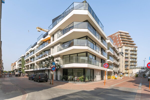 Licht appartement met terras, op loopafstand van het strand van Blankenberge - thumbnail 2