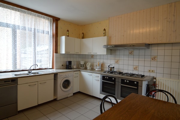 21-persoons vakantiehuis Le Laurier Rose in Coo - thumbnail 4
