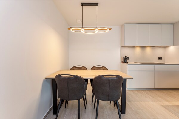 Licht appartement met balkon voor 4 personen in Blankenberge - thumbnail 4