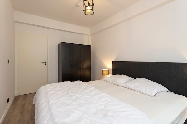 Gerenoveerd appartement met zonneterras in hartje Blankenberge - thumbnail 4