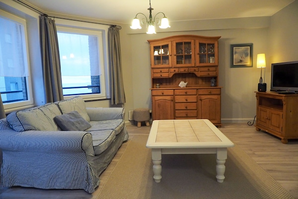 Licht appartement in Blankenberge met uitzicht op zee en haven - thumbnail 6