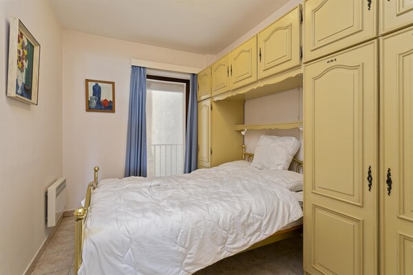 Frontaal zeezicht in Blankenberge: appartement voor 5 op 1e verdieping - thumbnail 5