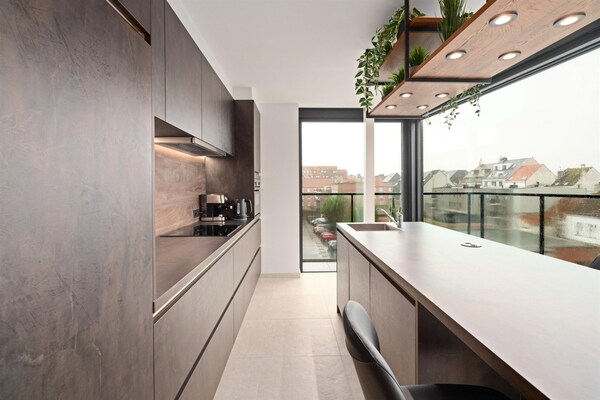Duplex appartement met 2 terrassen in hartje Blankenberge (5p) - thumbnail 4