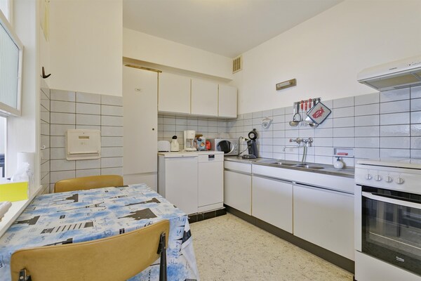 Zeezicht appartement voor 6 personen met garage in Blankenberge - thumbnail 4