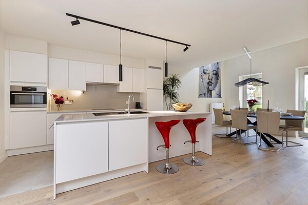Luxe appartement voor 6 in Blankenberge, vlakbij zee en centrum - thumbnail 4