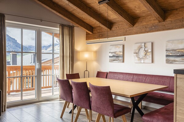 Ruim chalet voor 10 personen aan de golfbaan bij Uttendorf met privé-sauna - thumbnail 2
