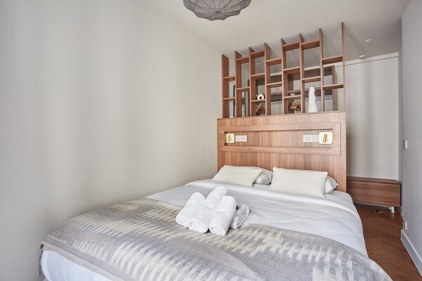 Airco appartement in hartje Parijs, vlakbij Place des Vosges - thumbnail 3