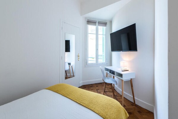 Appartement met zeezicht op de Promenade des Anglais in Nice - thumbnail 3