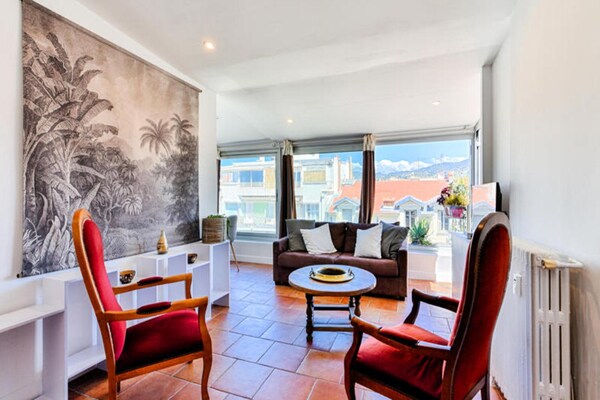 Panoramisch appartement op de bovenste verdieping in de Muzikantenwijk - thumbnail 5