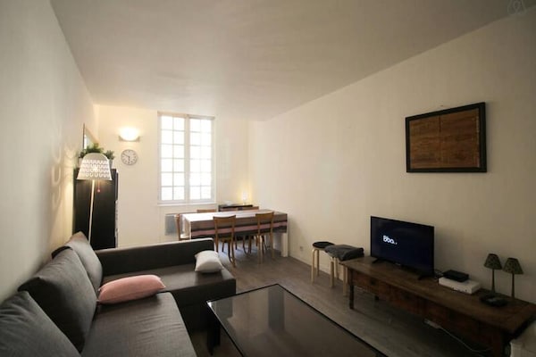 Authentiek Appartement in Bordeaux Centrum, vlakbij Place de la Bourse - thumbnail 2