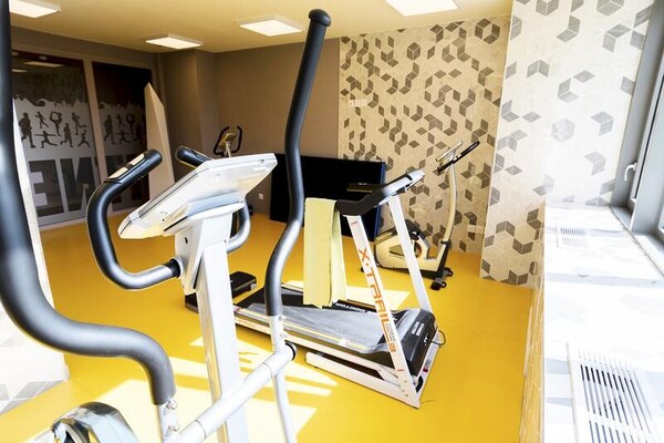 Modern appartement in ecowijk Bordeaux Lac met fitness en terras - thumbnail 4