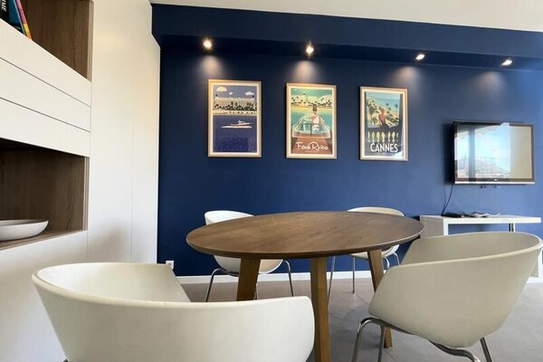 Stijlvol appartement met terras in hartje Cannes, vlakbij Palais en strand - thumbnail 4