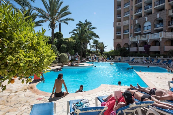 Appartement Cannes La Bocca met 2 slaapkamers, 100m van het strand - thumbnail 3