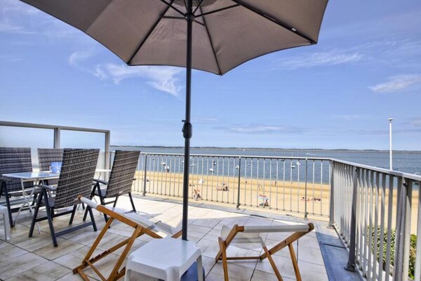 Prachtig appartement aan zee met panoramisch uitzicht op de baai van Arcachon - thumbnail 1