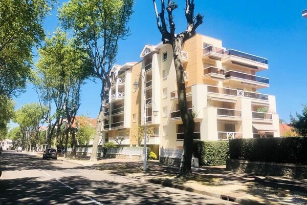 Licht appartement op 400m van strand met 2 terrassen en parkeerplaats - thumbnail 2