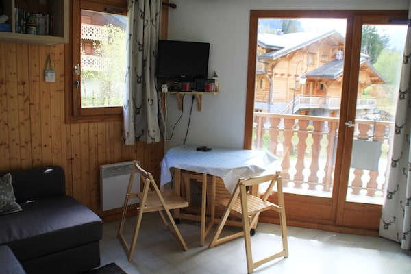 Compact chalet aan de golfbaan in Châtel voor 3 personen - thumbnail 4