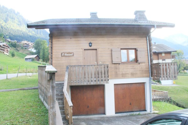 Chalet Ecureuil: knusse 5-persoons chalet met uitzicht op de Abondance-vallei - thumbnail 6