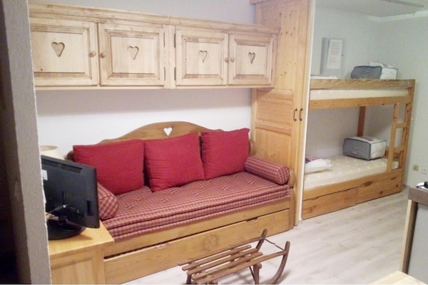 Knus appartement voor 4 aan de golfbaan in Châtel - thumbnail 3
