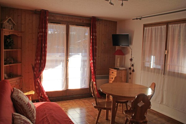Knusse chalet voor 4 aan de voet van de pistes in Châtel - thumbnail 2